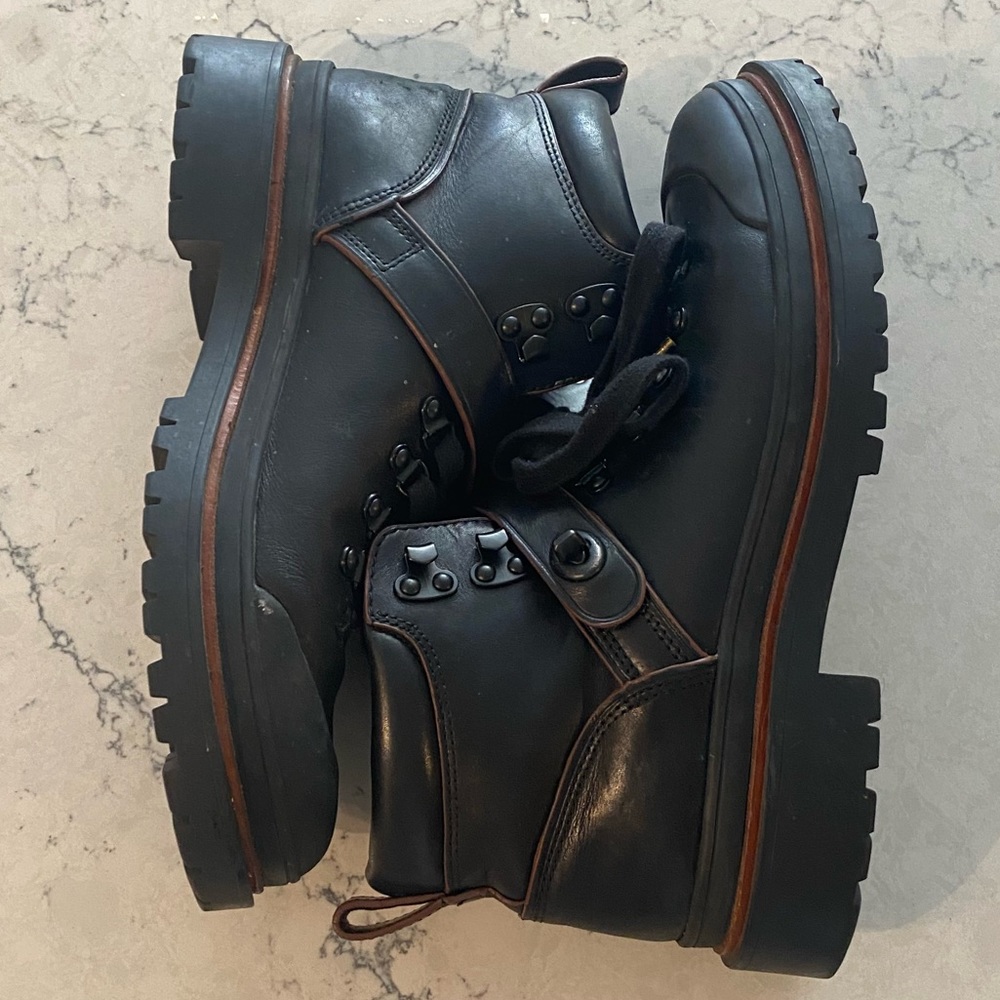 Men’s Coach boot